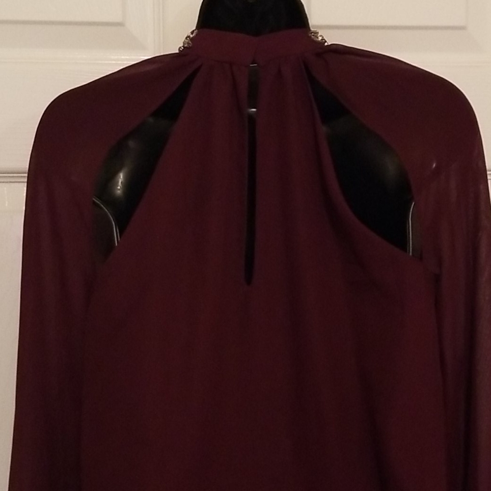 Flowy blouse - Picture 3 of 3